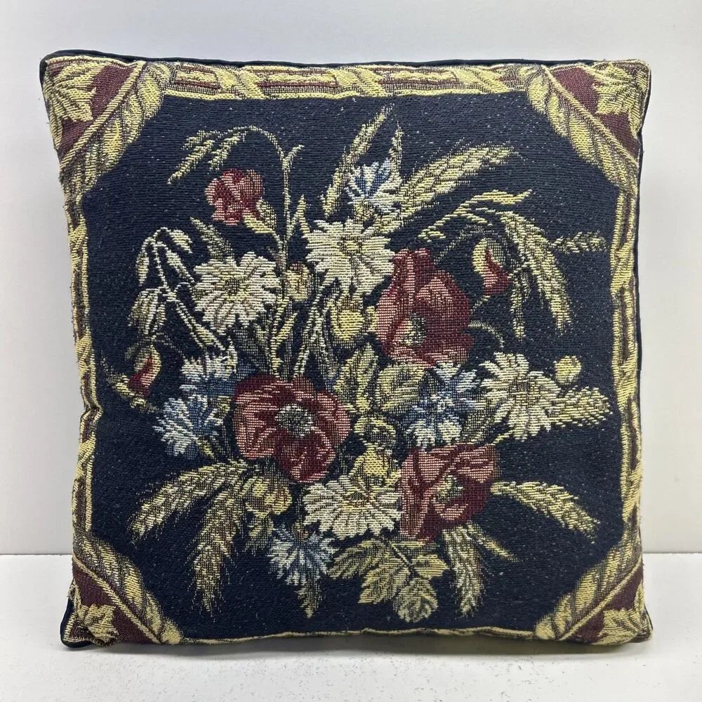 Vintage‎ 14X14 Inch Floral Pattern Fancy Throw Pillow ‼️Read DESC ‼️